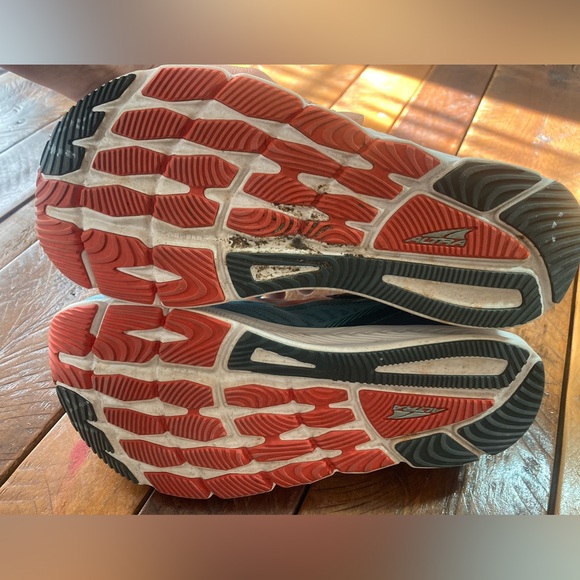 ***SOLD** Altra Torin 6 Mens Running Shoes Size 9 blue/black EUC! - Picture 3 of 4